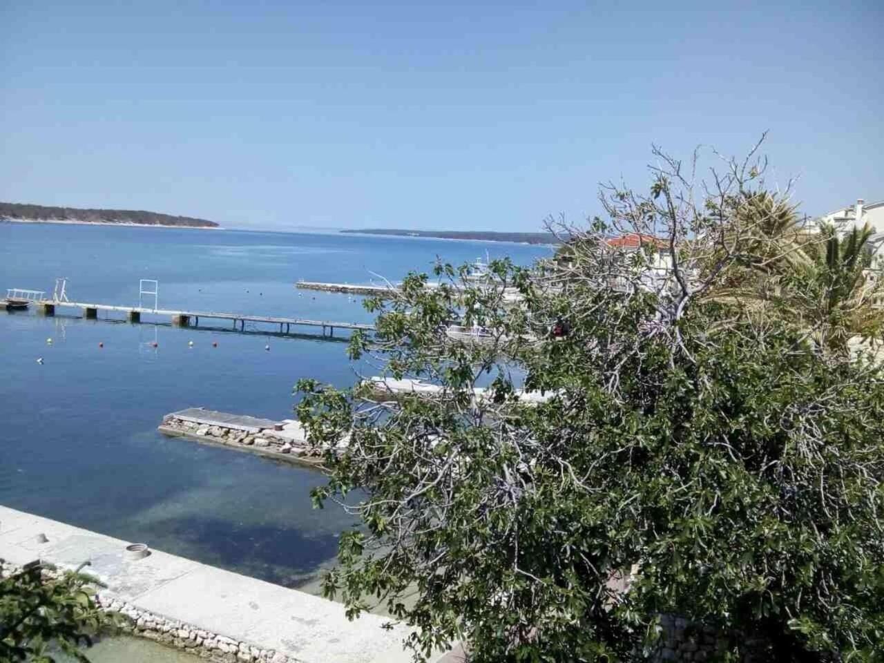 Apartments Petar - 6M From The Sea Barbat na Rabu Dış mekan fotoğraf